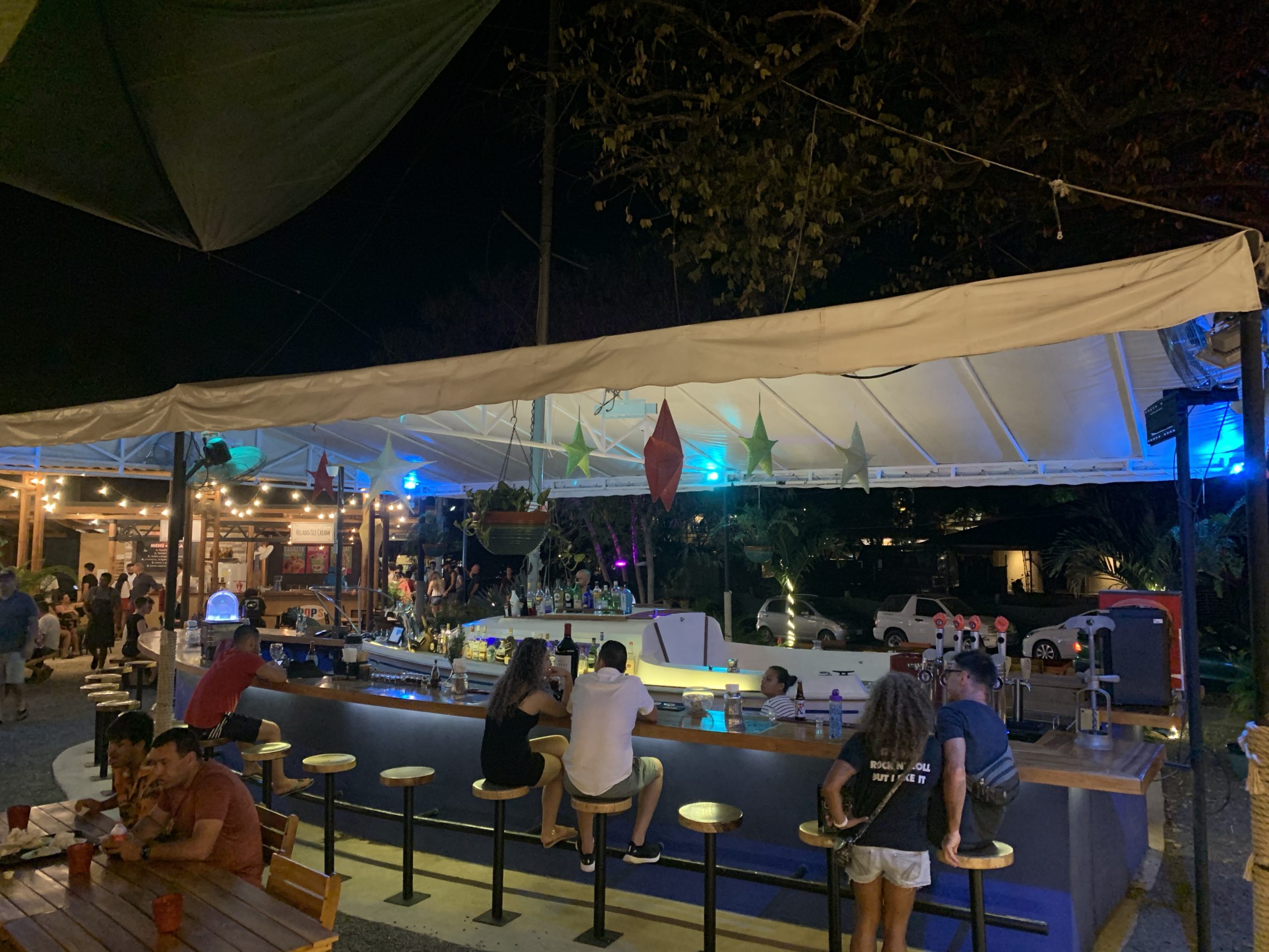 Restaurants for every budget in Tamarindo, Costa Rica. | nelly travels